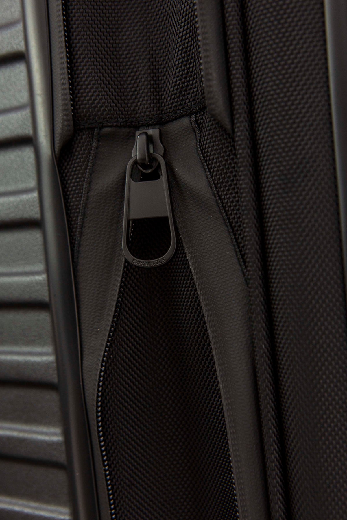 Resale The Large Check-In Roller in Black - Image 10