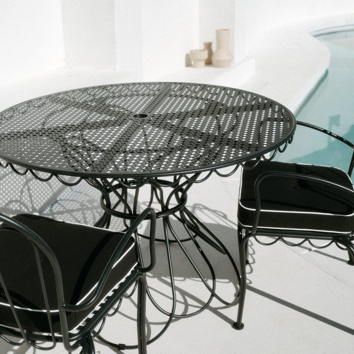 The Al Fresco Dining Table - Image 7