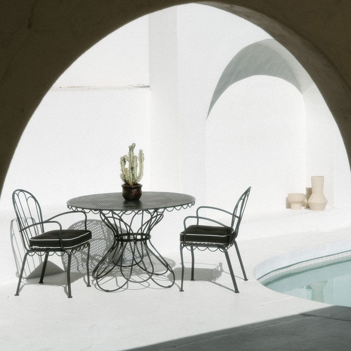 The Al Fresco Dining Table - Image 6