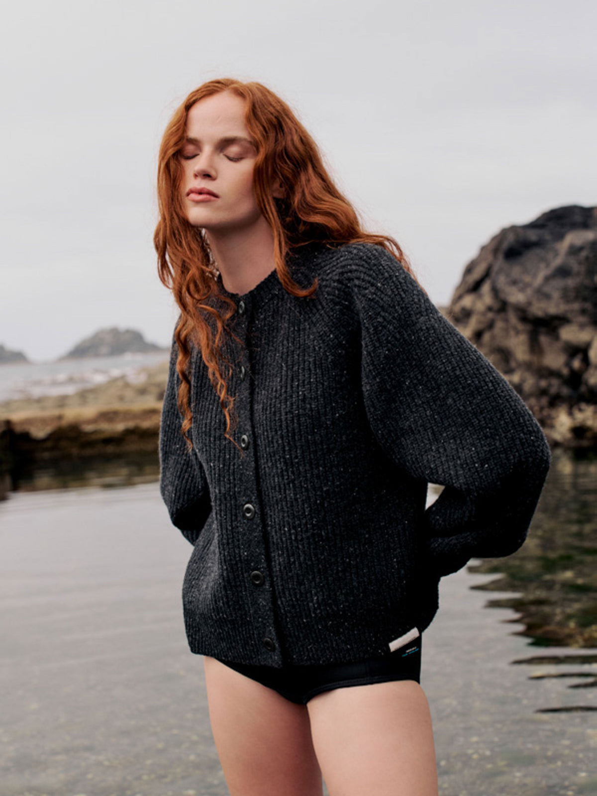 Women's Amy Powney + Finisterre Fisherman Rib Cardigan - Image 2