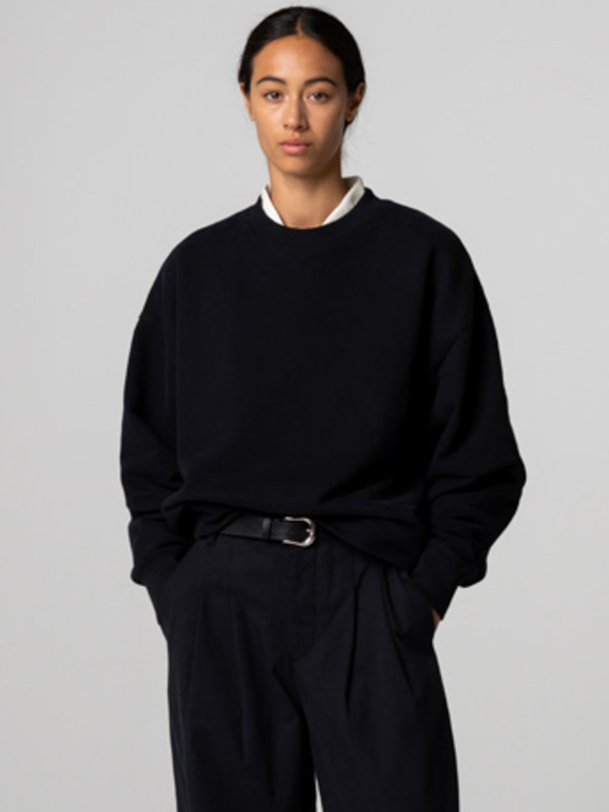 Women's Amy Powney + Finisterre Oversized Sweatshirt - Image 3