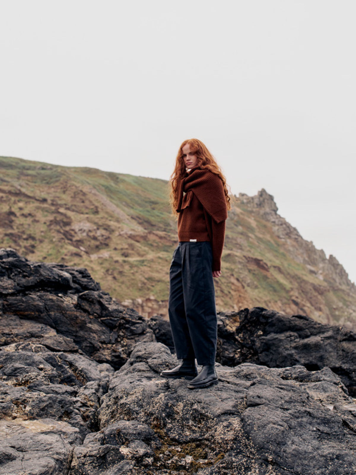 Women's Amy Powney + Finisterre Fisherman Rib Crew Neck Jumper - Image 6