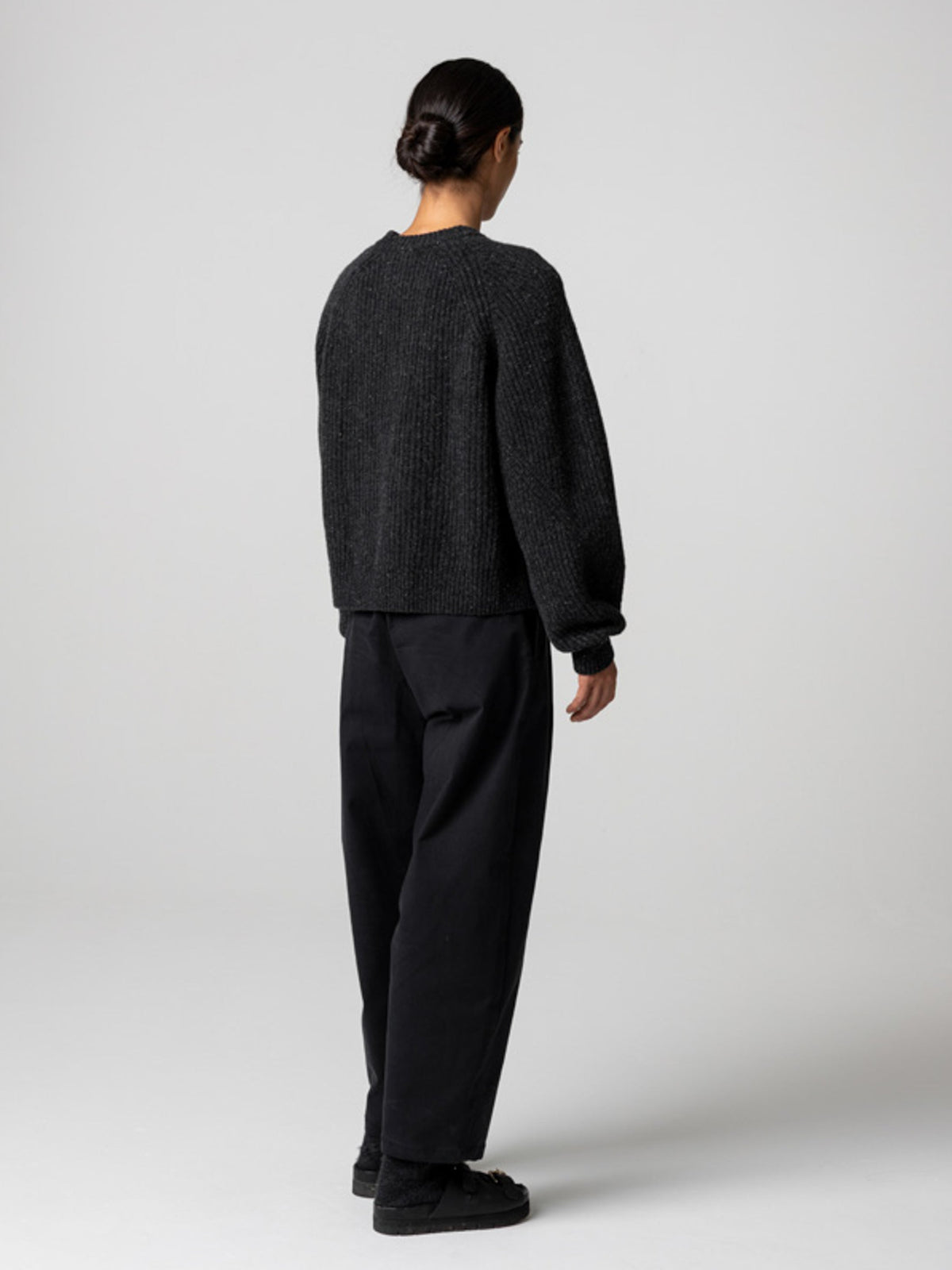 Women's Amy Powney + Finisterre Fisherman Rib Cardigan - Image 5