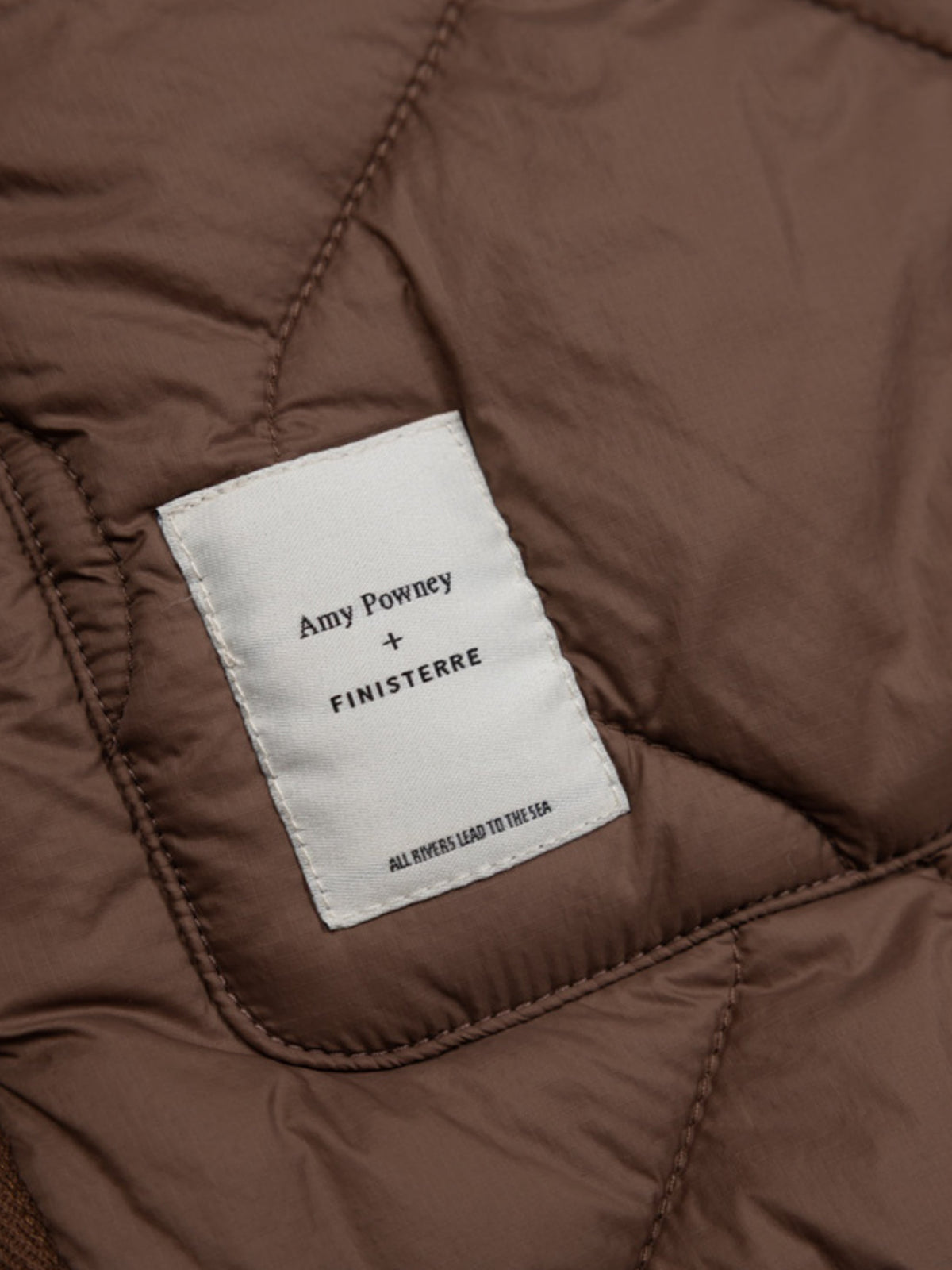 Women's Amy Powney + Finisterre Oversized Quilted Jacket - Image 9