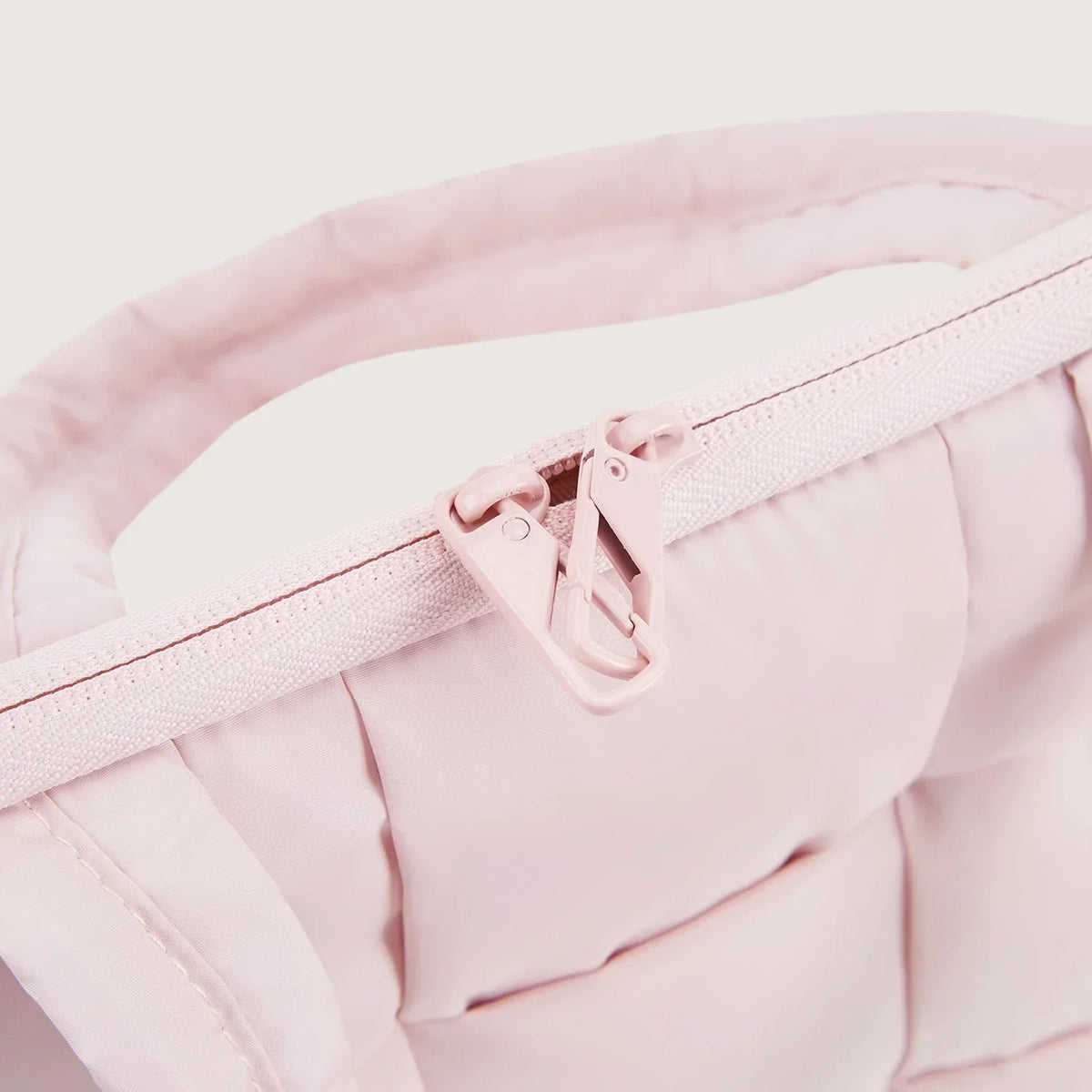 Bubble 15.6" Laptop Sleeve - Image 12