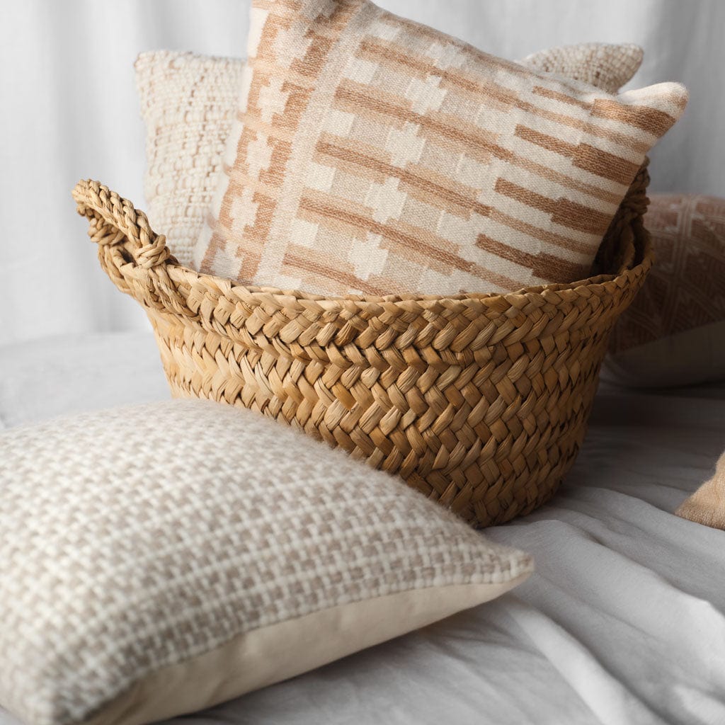 Aventura Pillow - Image 8