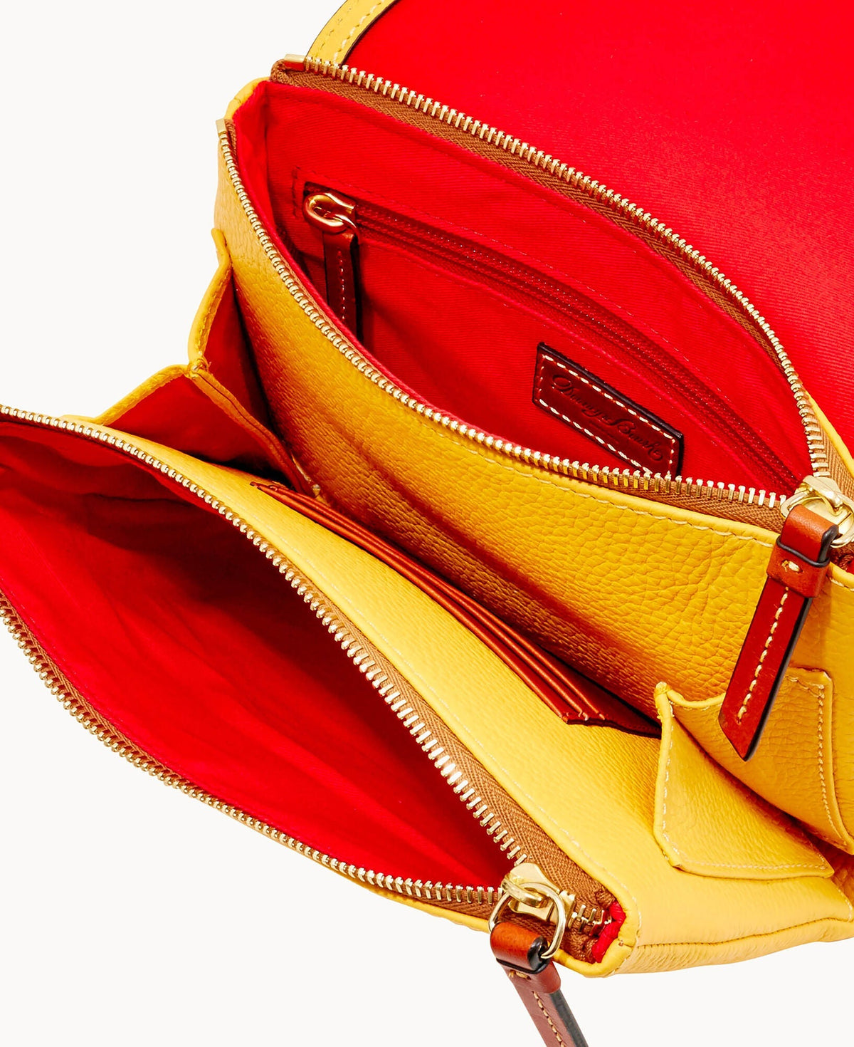 Pebble Grain Hunter Crossbody - Image 70
