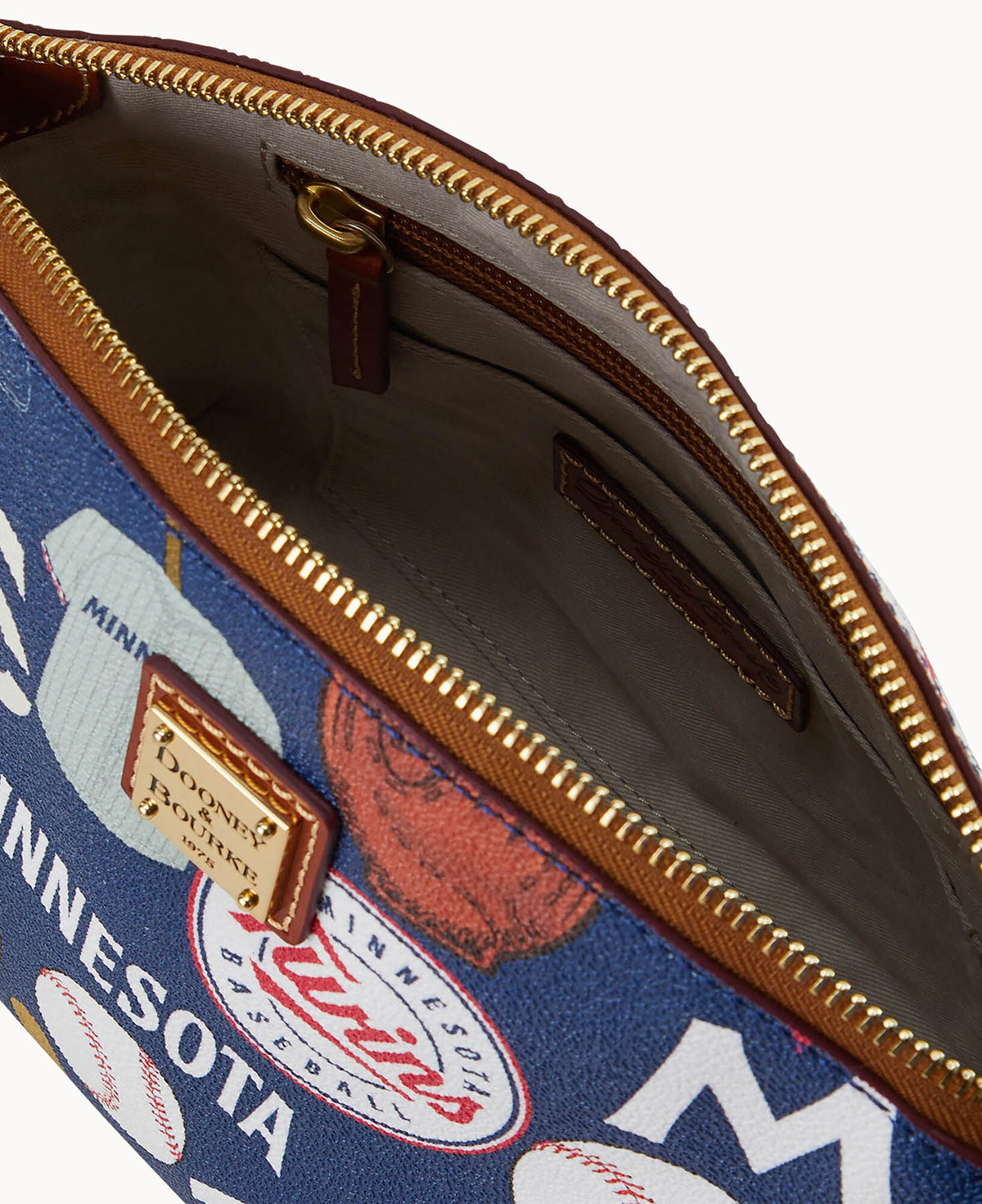 MLB Twins Suki Crossbody - Image 8
