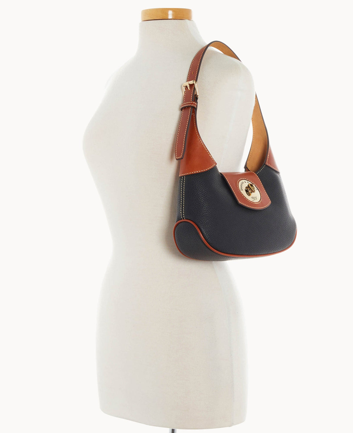 Pebble Turnlock Hobo 26 - Image 15
