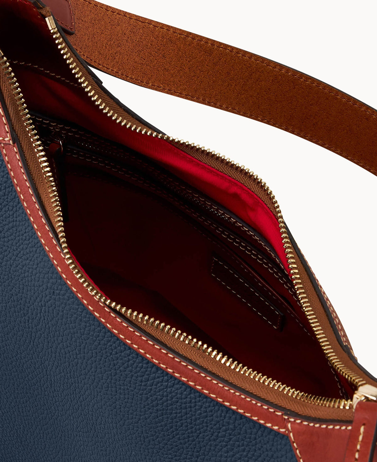 Pebble Grain Hobo - Image 39