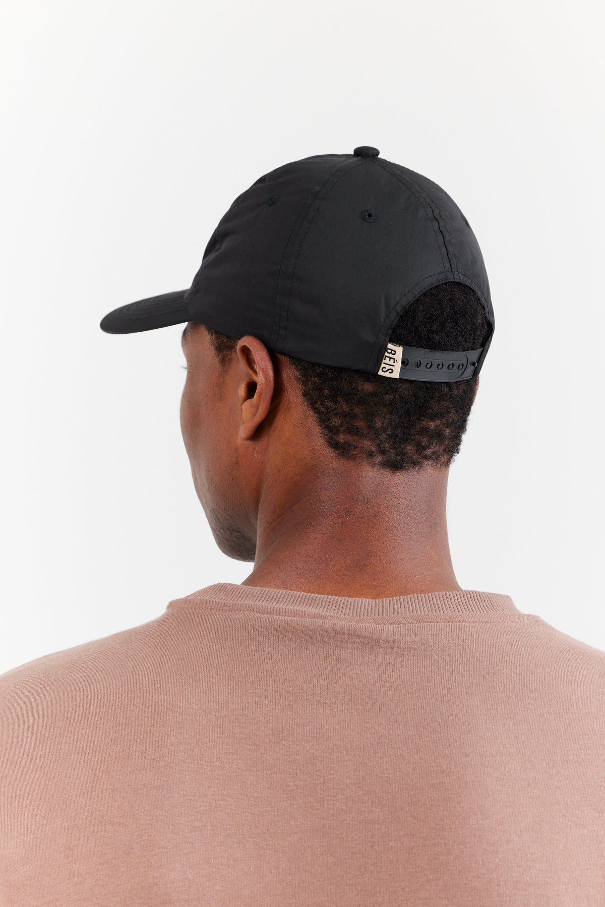 The BÉISball Cap in Black - Image 5