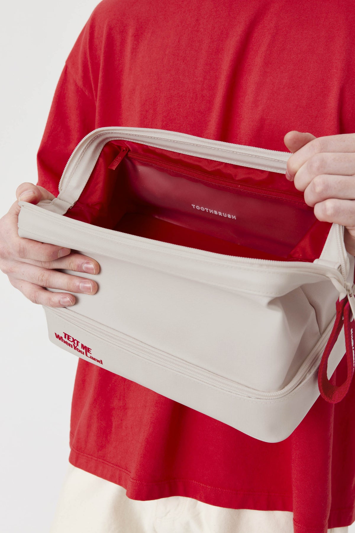 Resale The Dopp Kit in Ghost White - Image 3