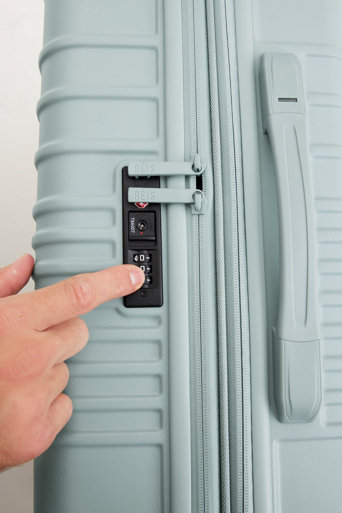 The Carry-On Roller in Slate - Image 7