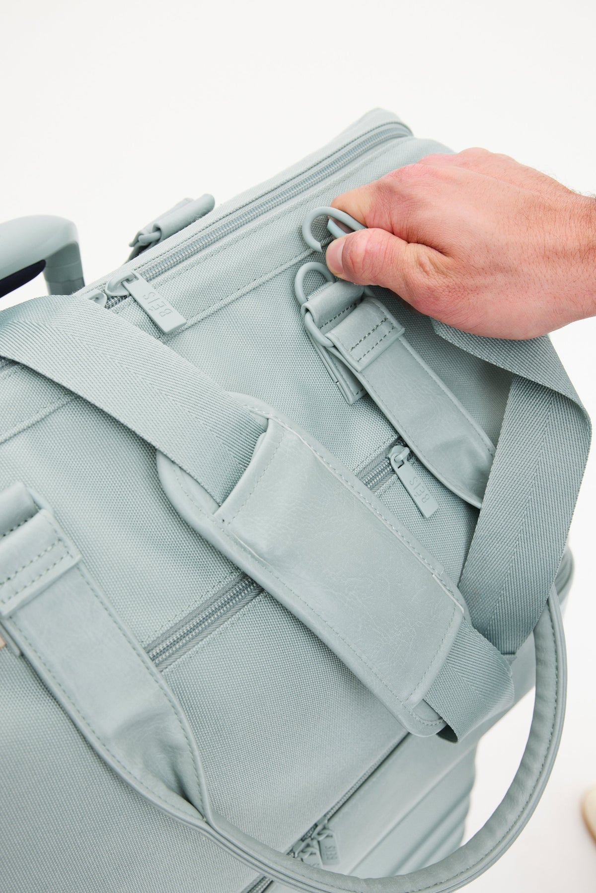 Resale The Weekender in Slate - Image 10
