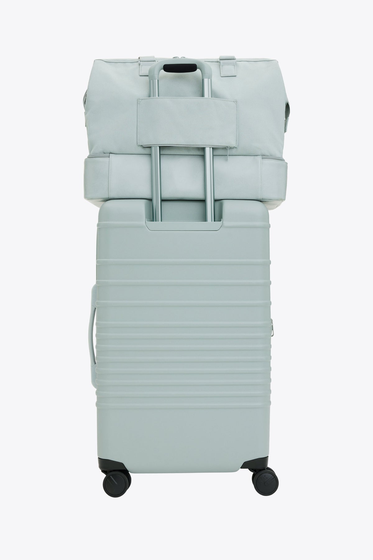 Resale The Weekender in Slate - Image 4
