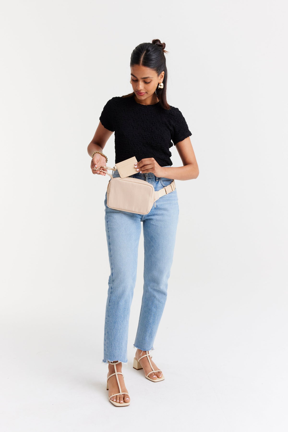 Resale The Belt Bag in Beige - Image 4