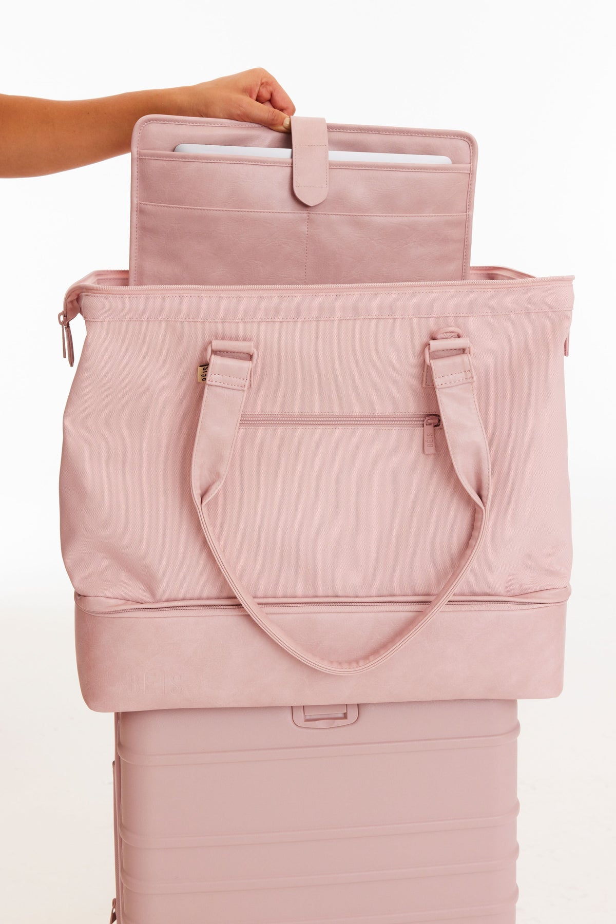 The Convertible Weekender in Atlas Pink - Image 7