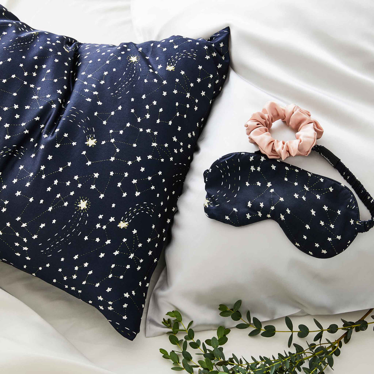 Rewards Silk Eyemask - Image 20