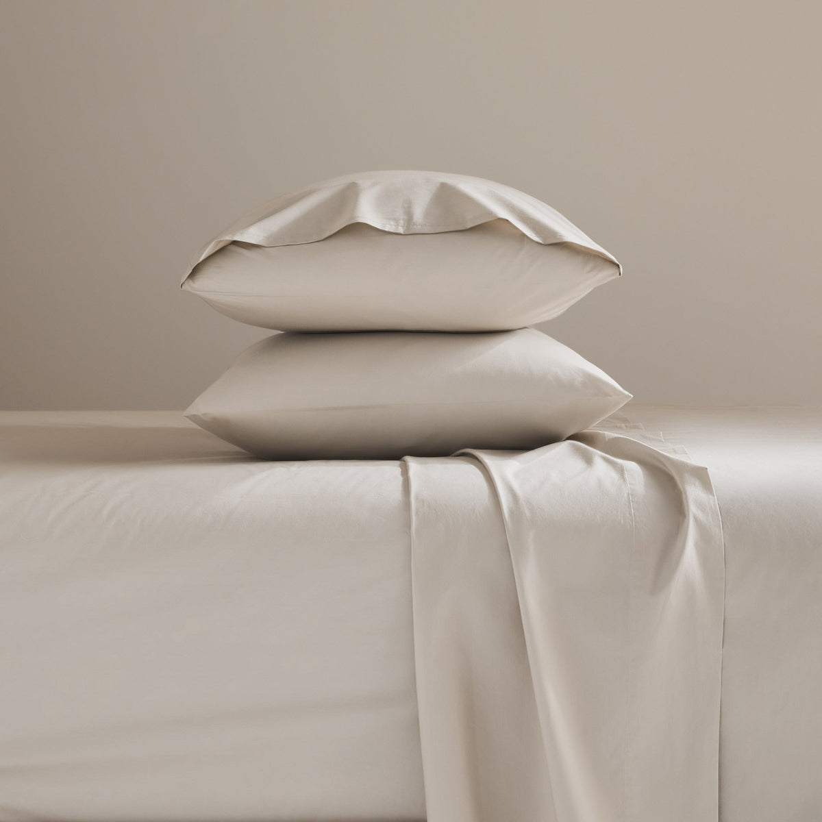 Classic Percale Bedding Move-In Bundle - Image 39