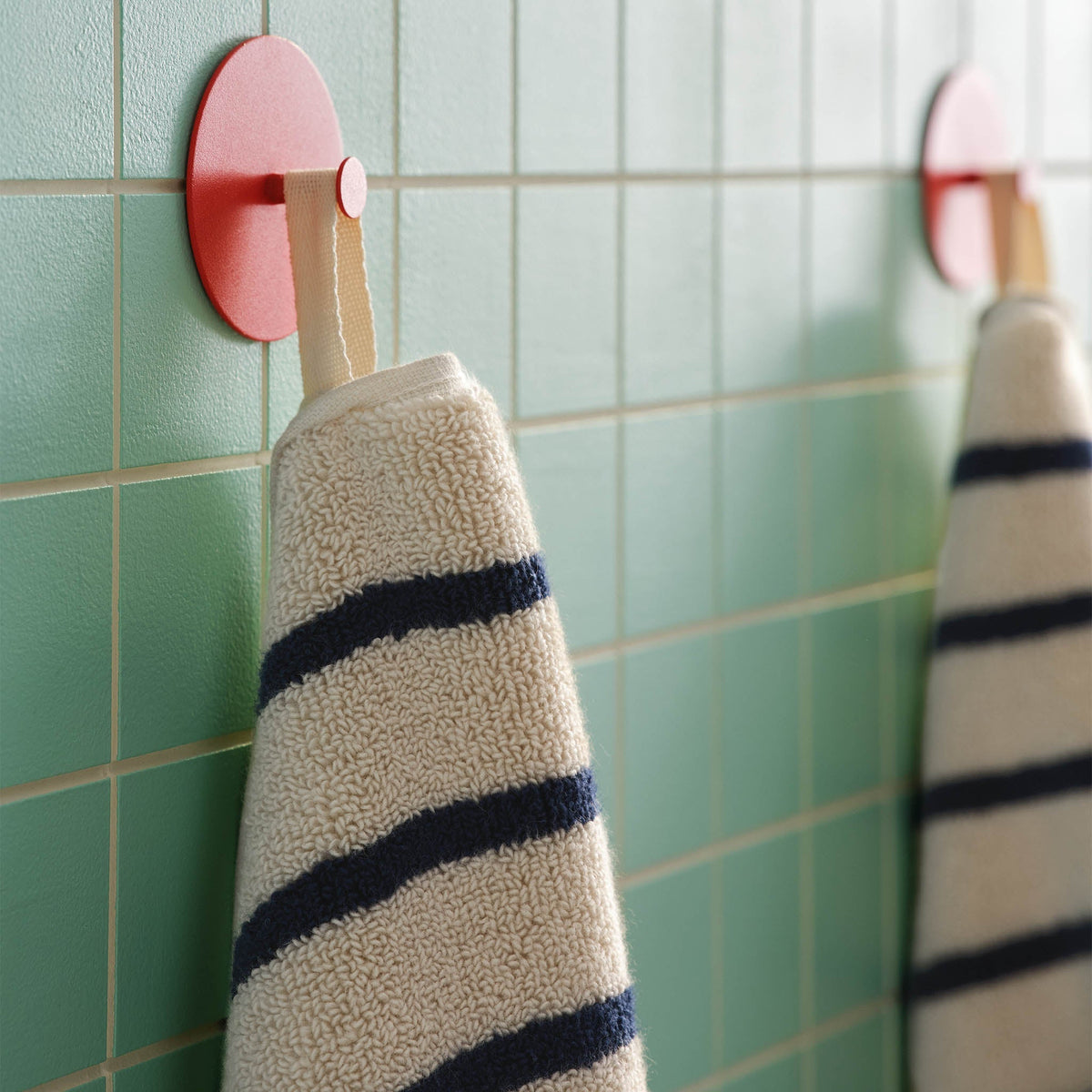 Super-Plush Turkish Cotton Bath Towel Bundle - Image 54