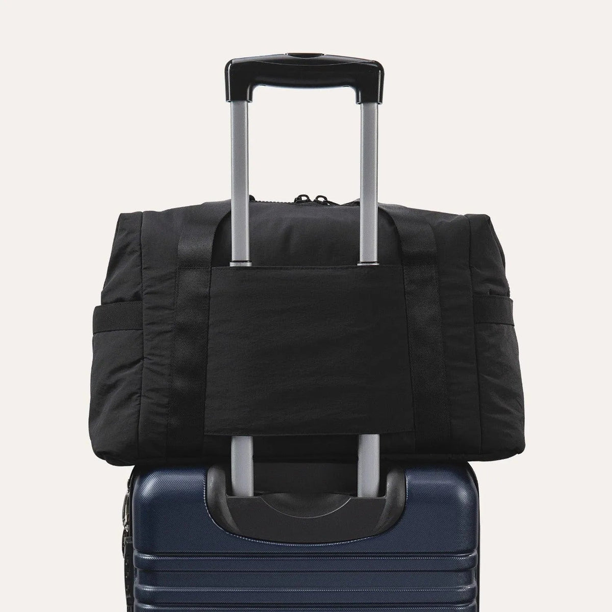 Zoraesque Duffel Black - Image 8