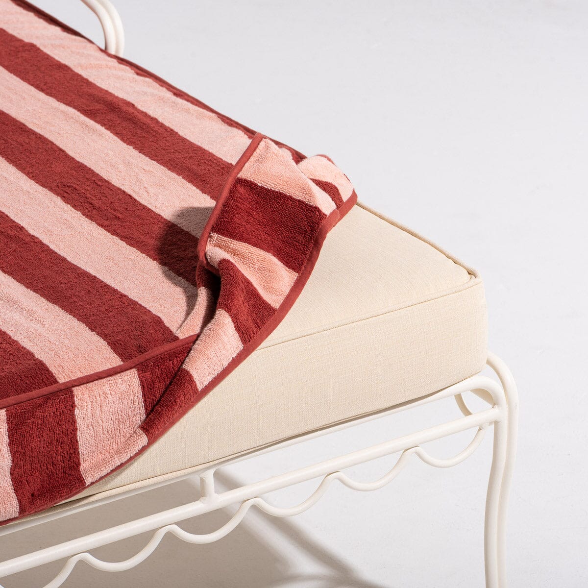 The Lounger Towel - Image 2