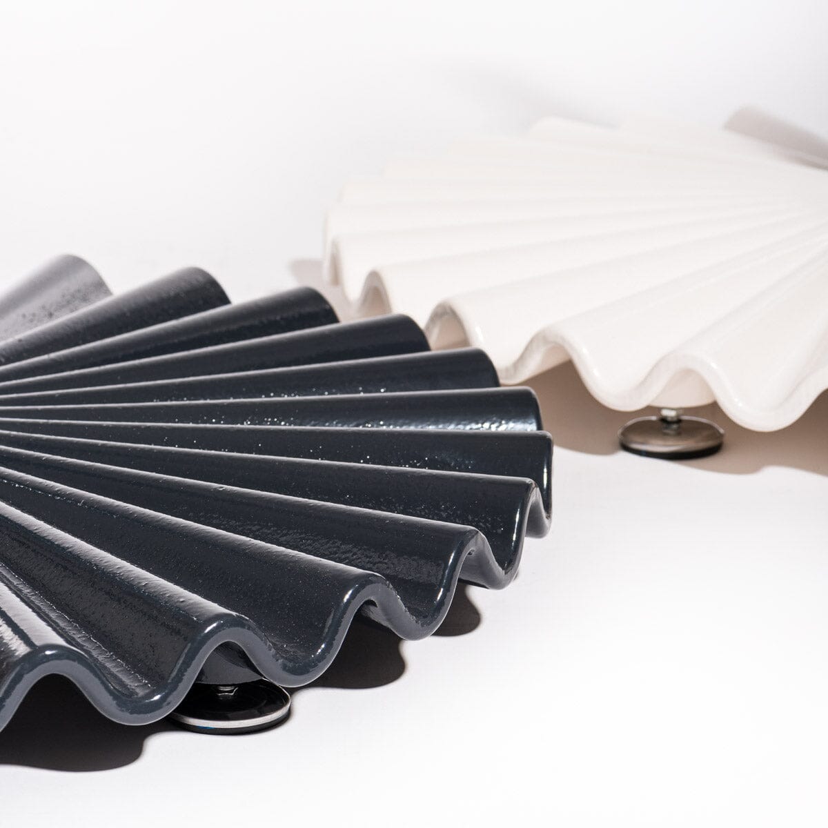 The Clamshell Base - 55 LB - Image 4