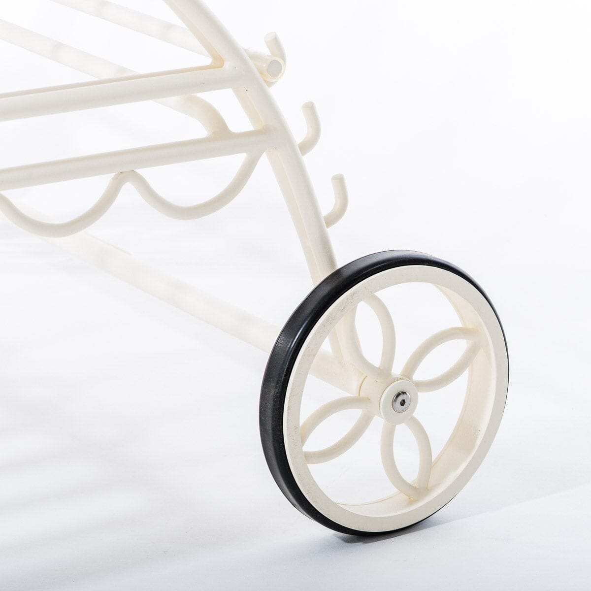 The Al Fresco Sun Lounger Frame - Image 11