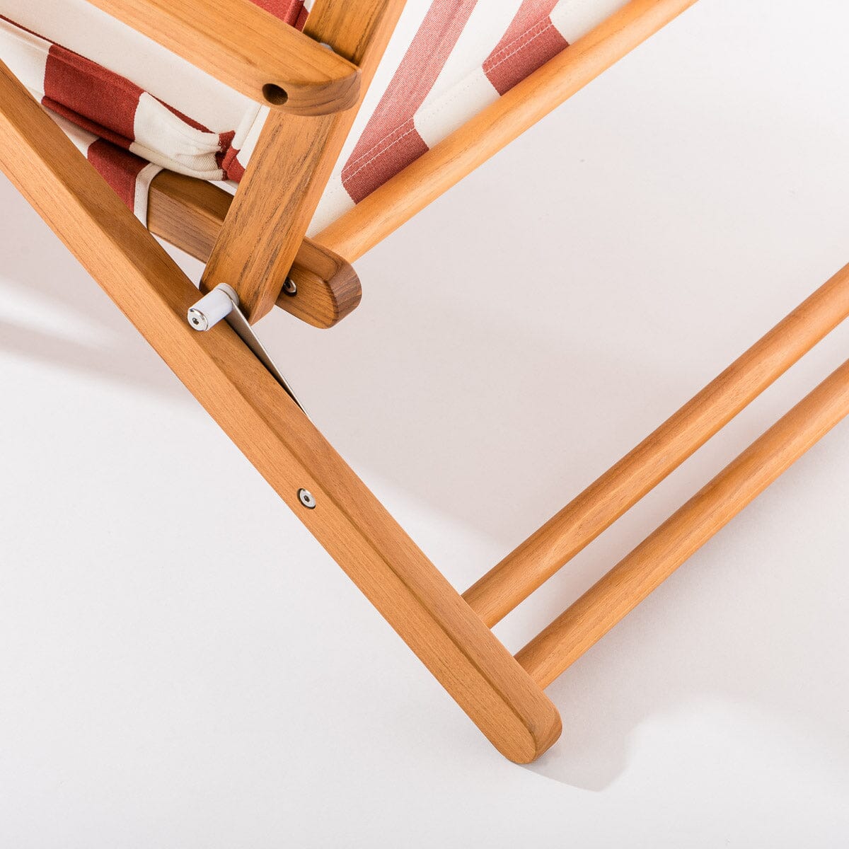 The Club Chair - Image 10