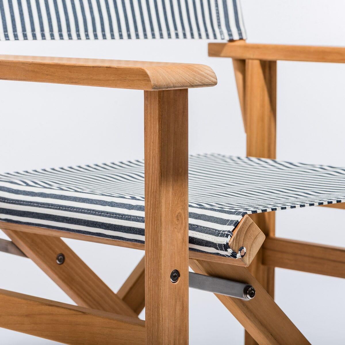 The Directors Chair - Image 11