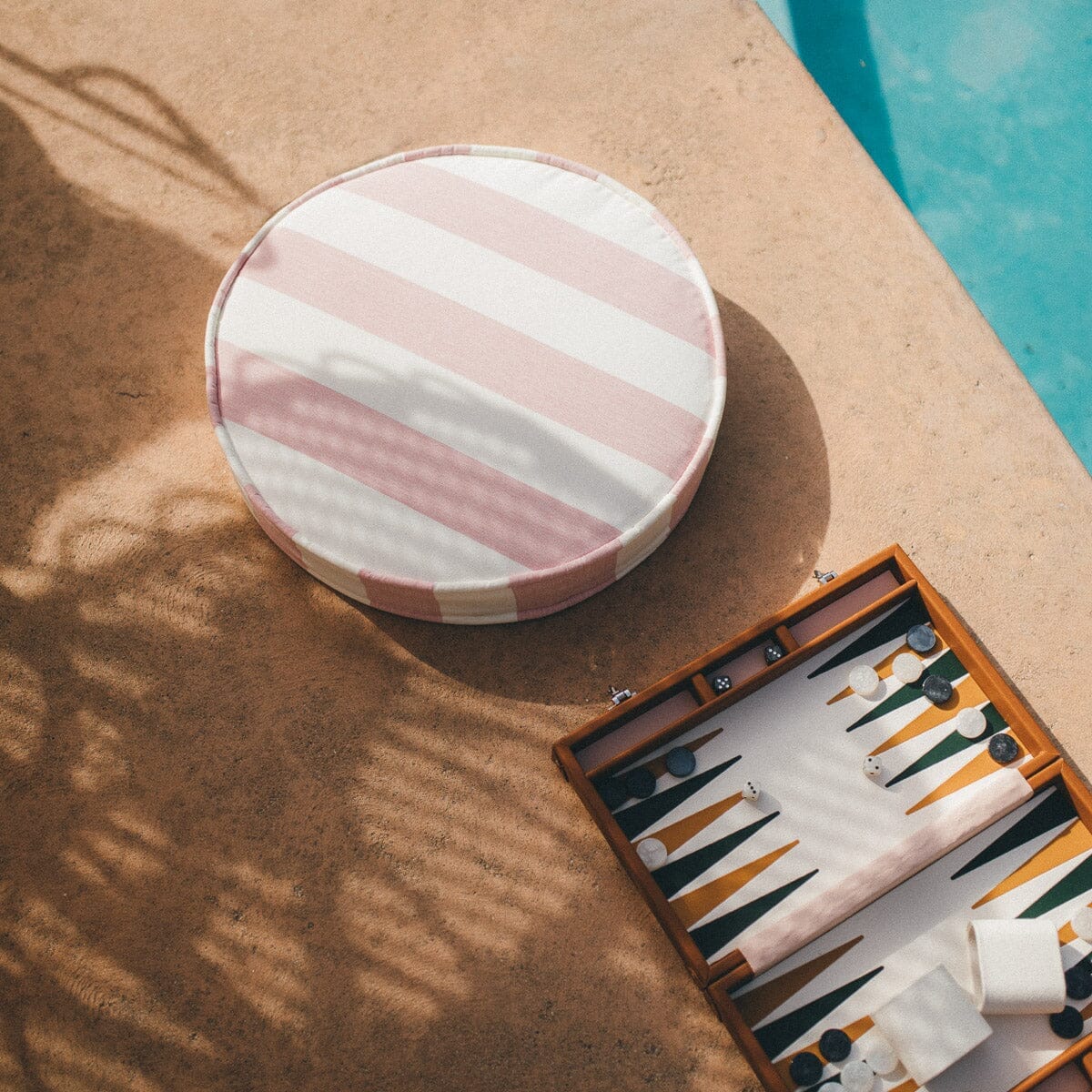 The Circular Pillow - Image 2
