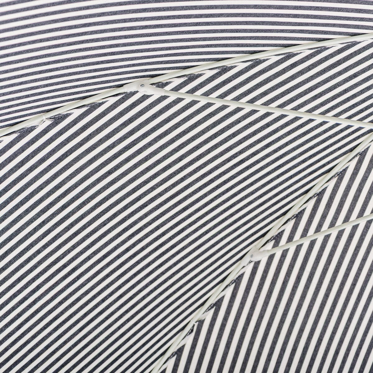 The Premium Beach Umbrella - Image 6
