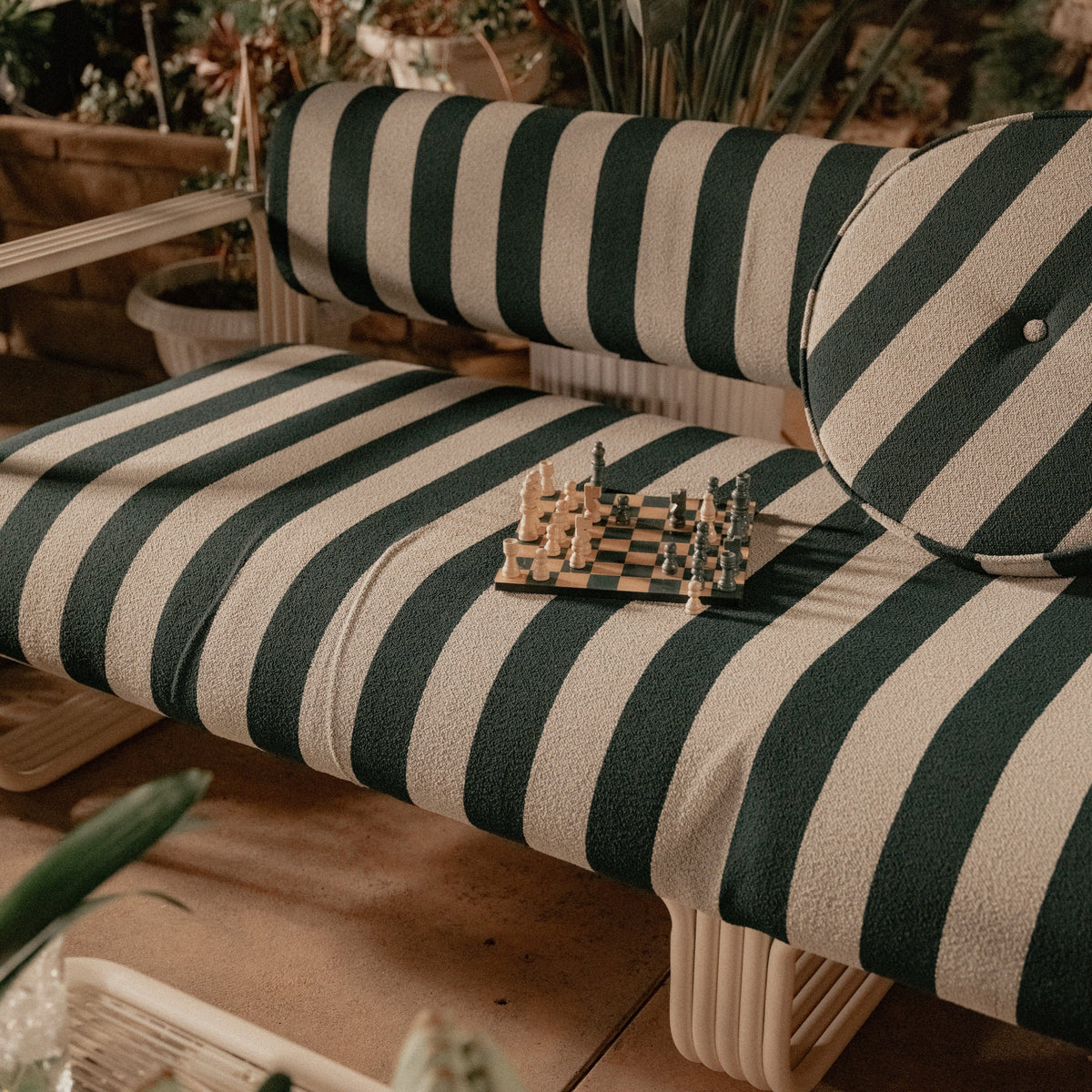 The Contini Sofa - Image 7