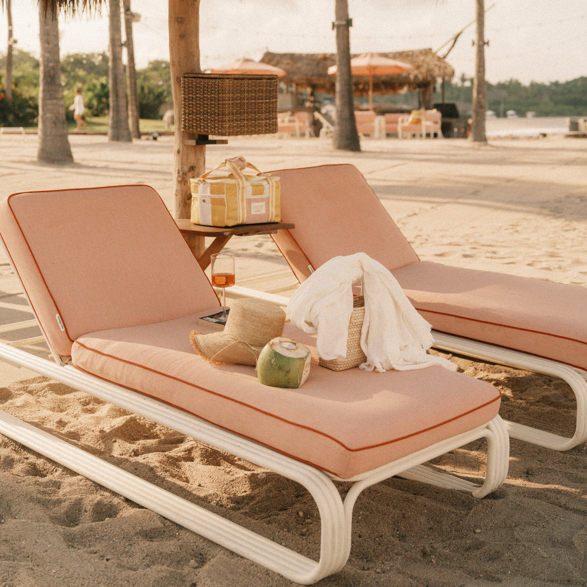 The Contini Sun Lounger - Image 2