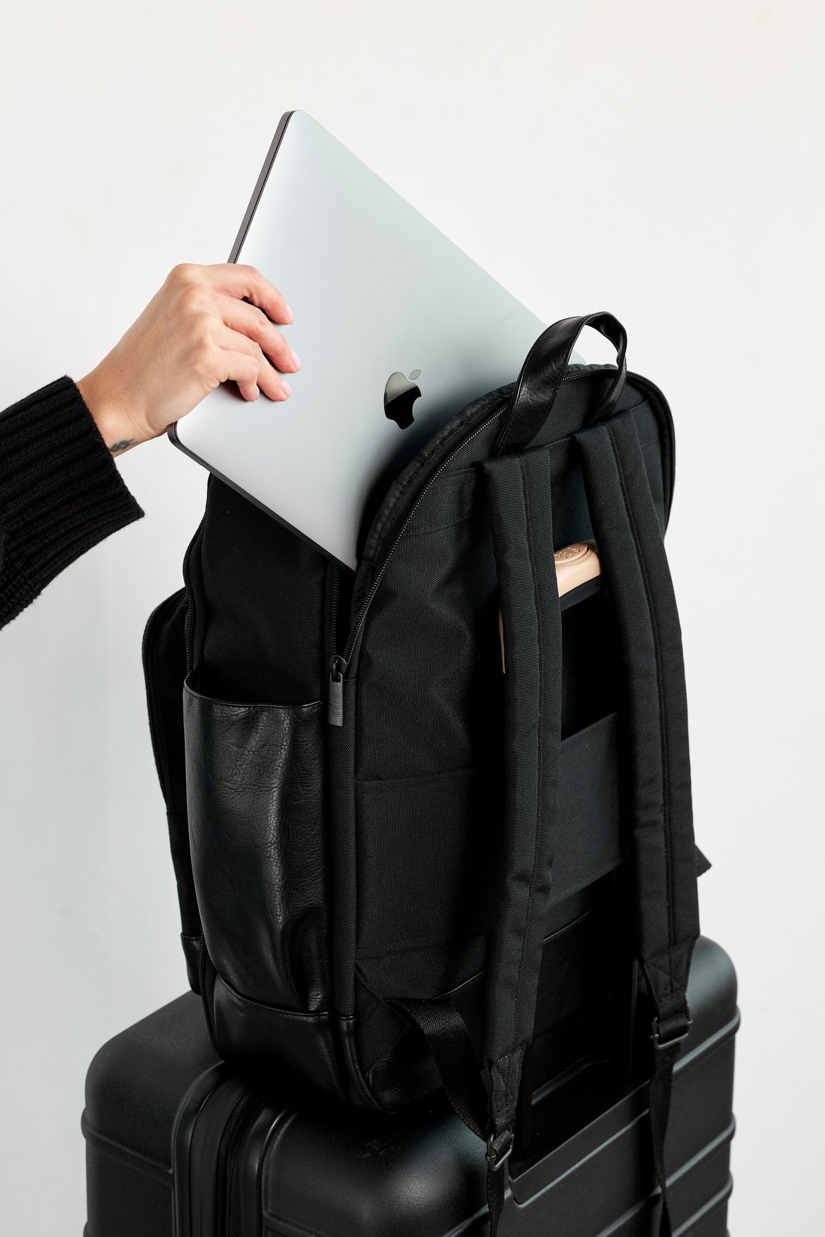 The Travel Backpack in Black - Image 7