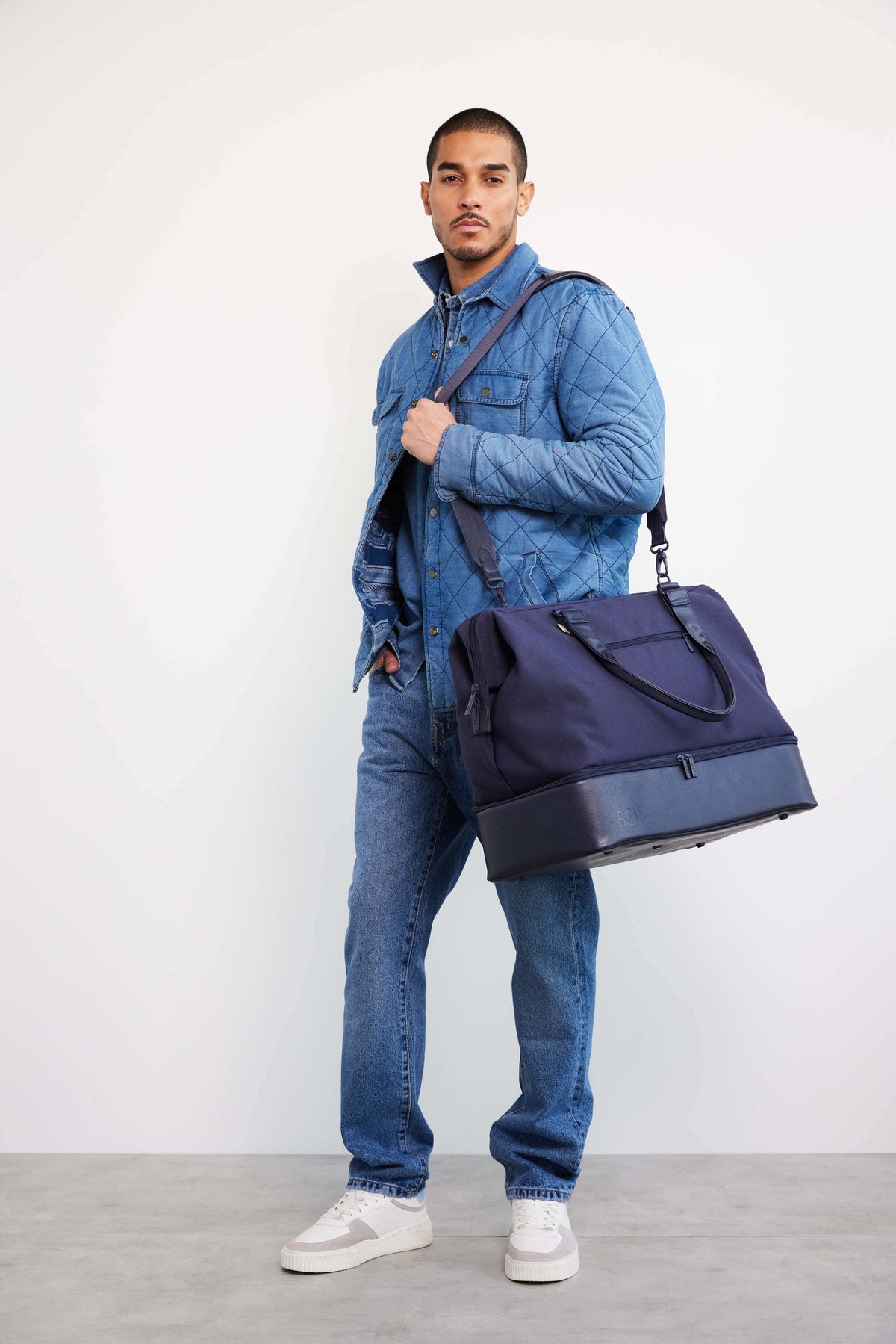 The Weekender in Navy - Image 5
