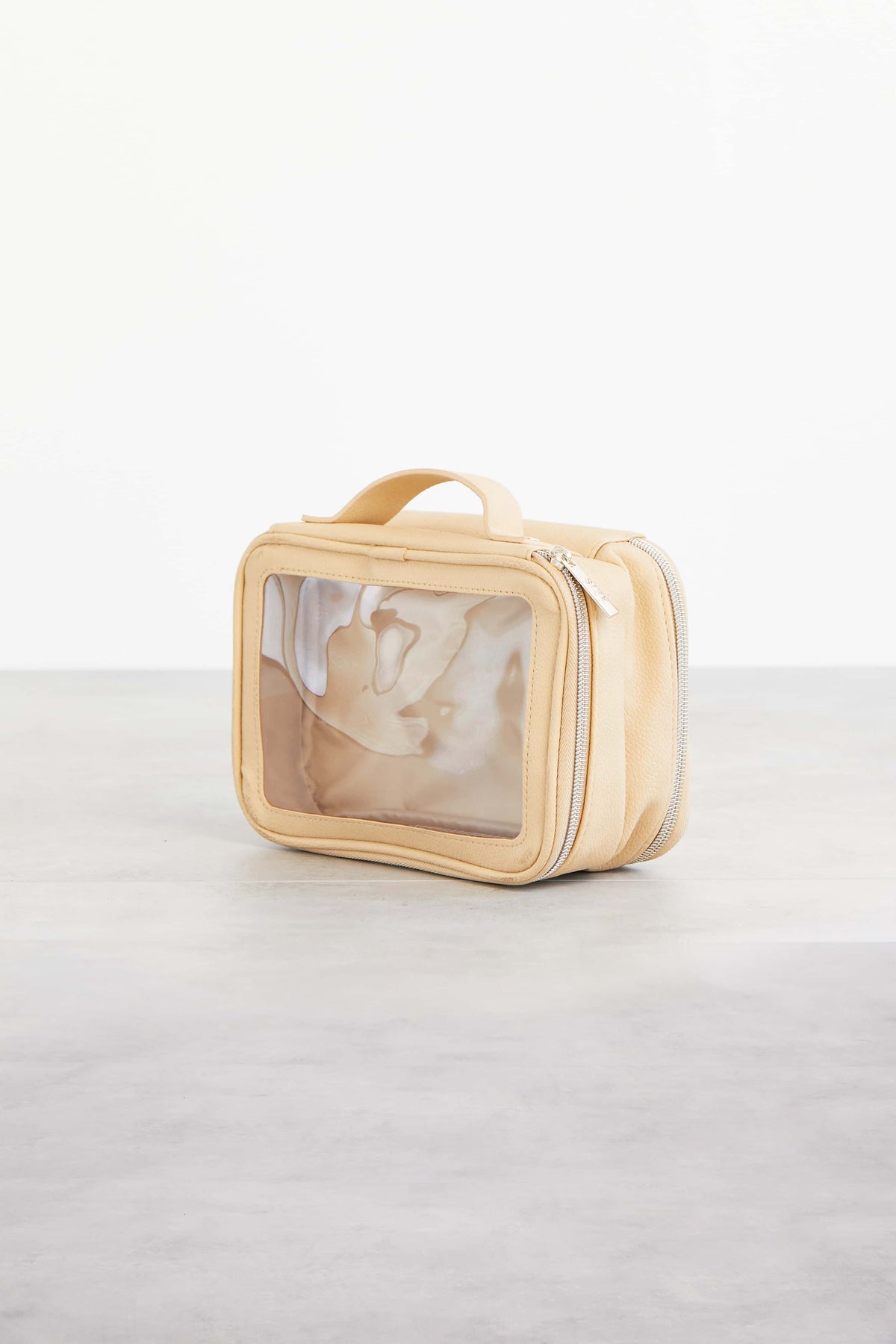 The On The Go Essential Case in Beige - Image 2
