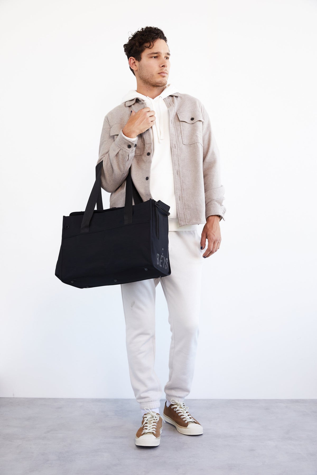 Resale The Everyday Pet Tote in Black - Image 2