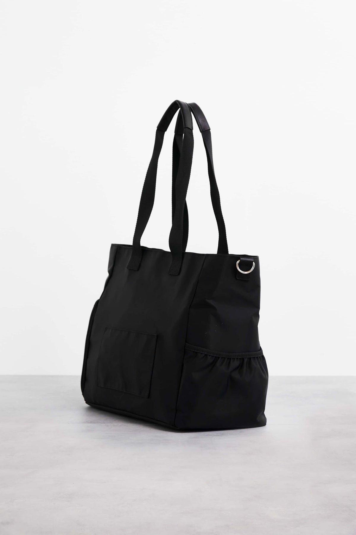 The Pumping Bag in Black - Image 5