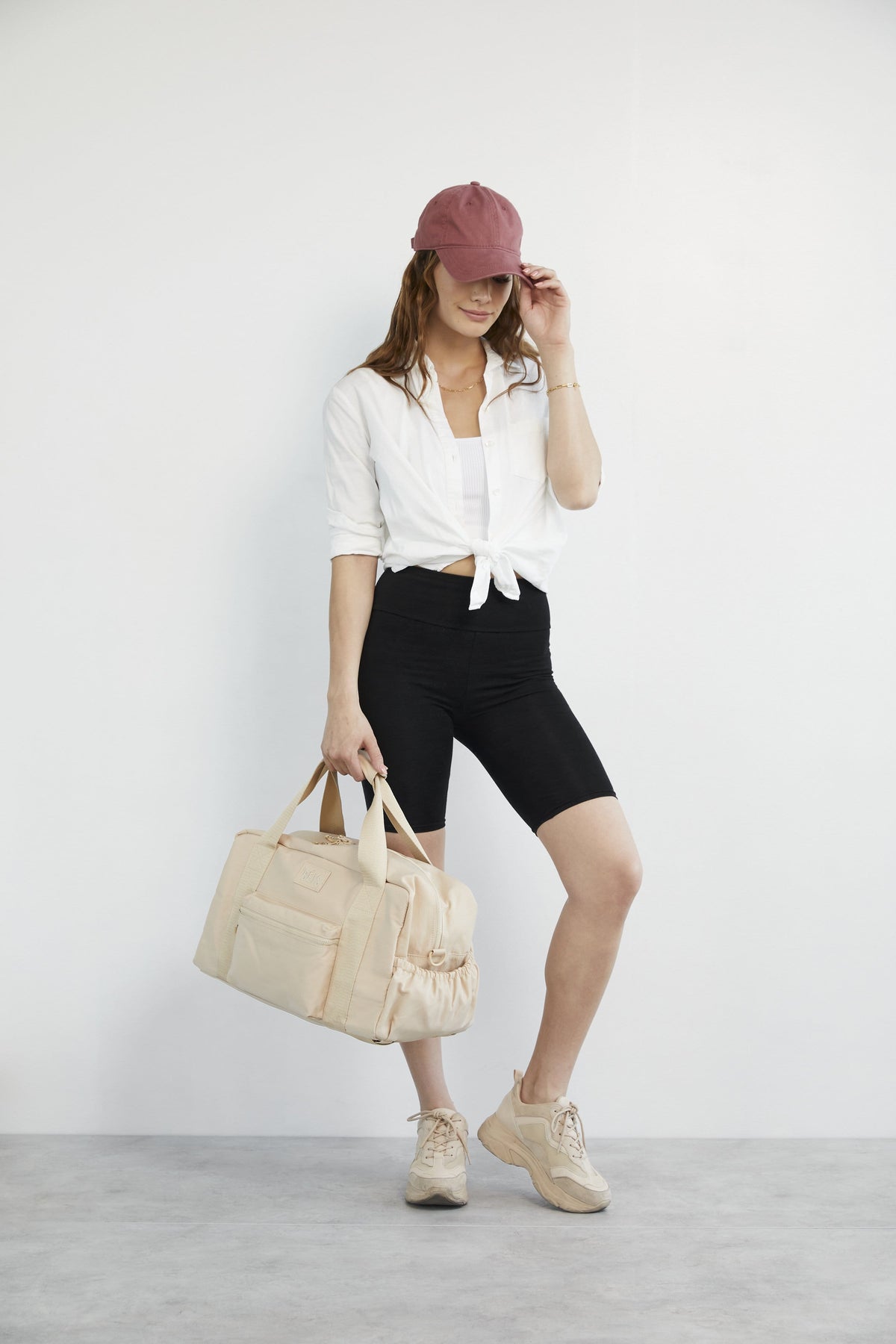 The Sport Duffle Backpack in Beige - Image 5