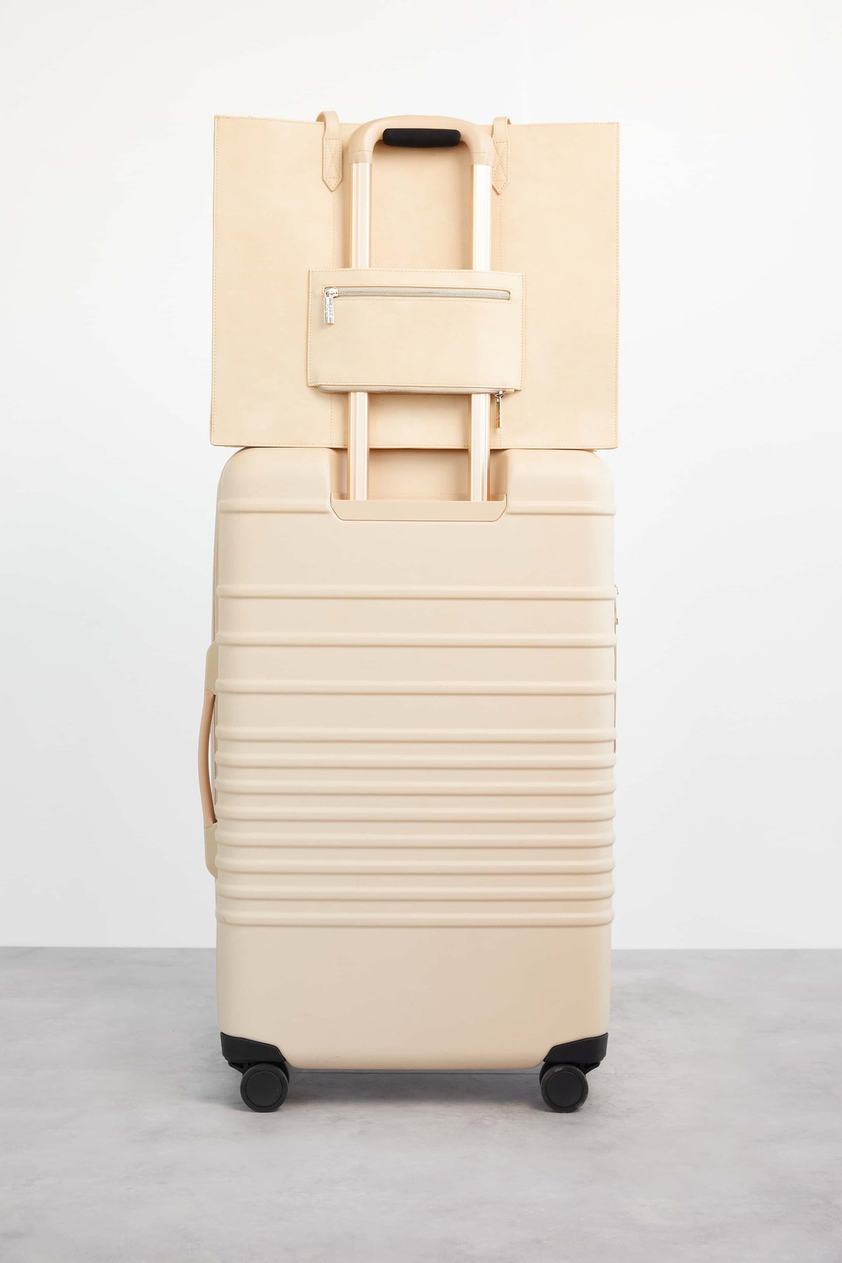 Resale The Large Work Tote in Beige - Image 6
