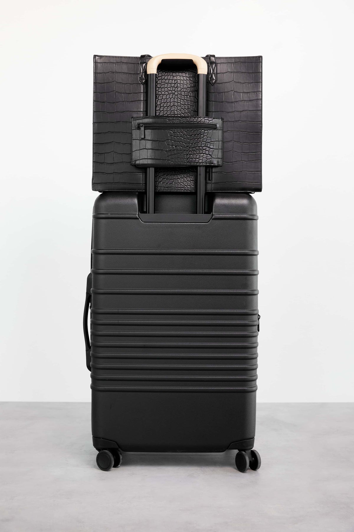Resale The Large Work Tote in Black Croc - Image 8