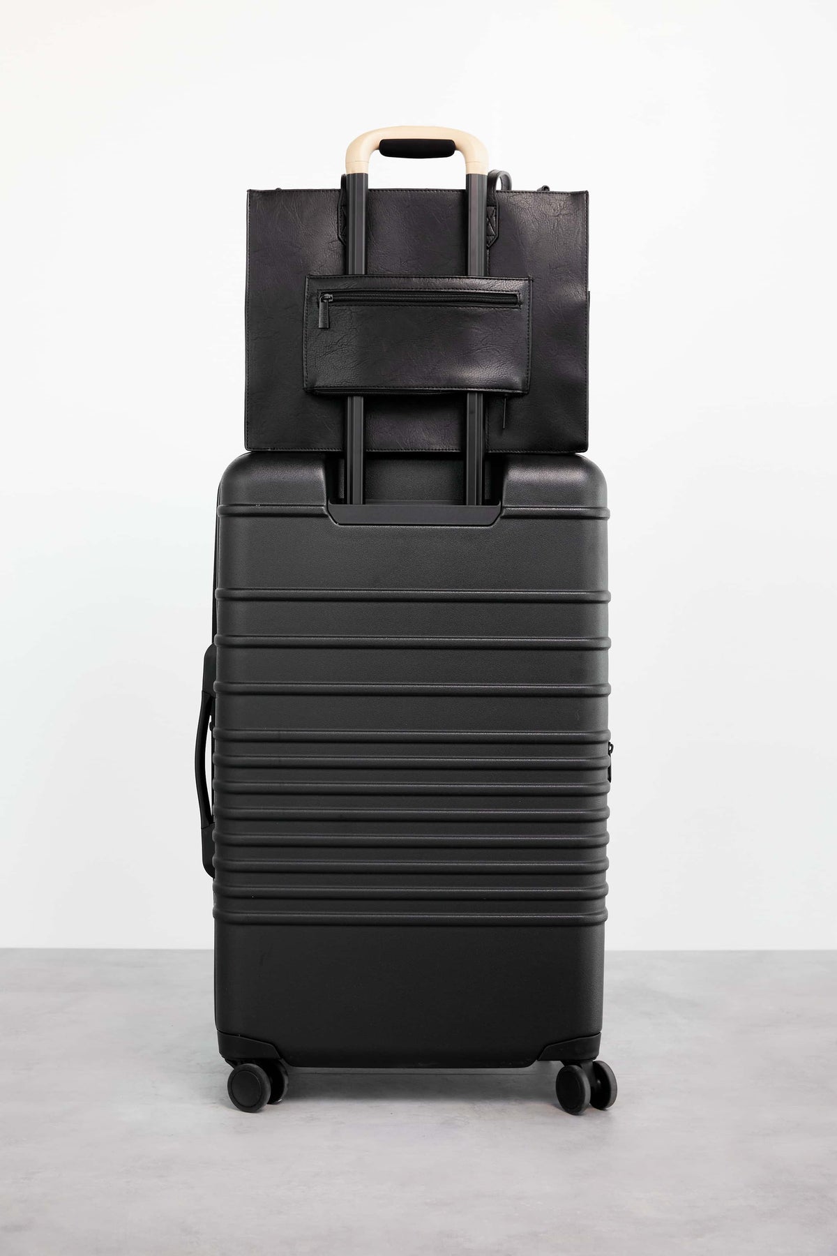 Resale The Work Tote in Black - Image 7