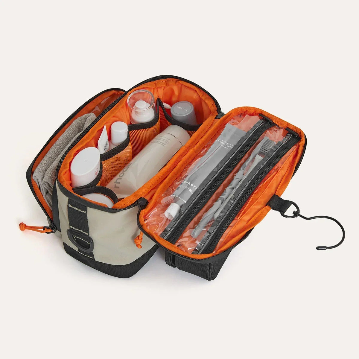 Blast 4.5L Hanging Toiletry Bag - Image 9