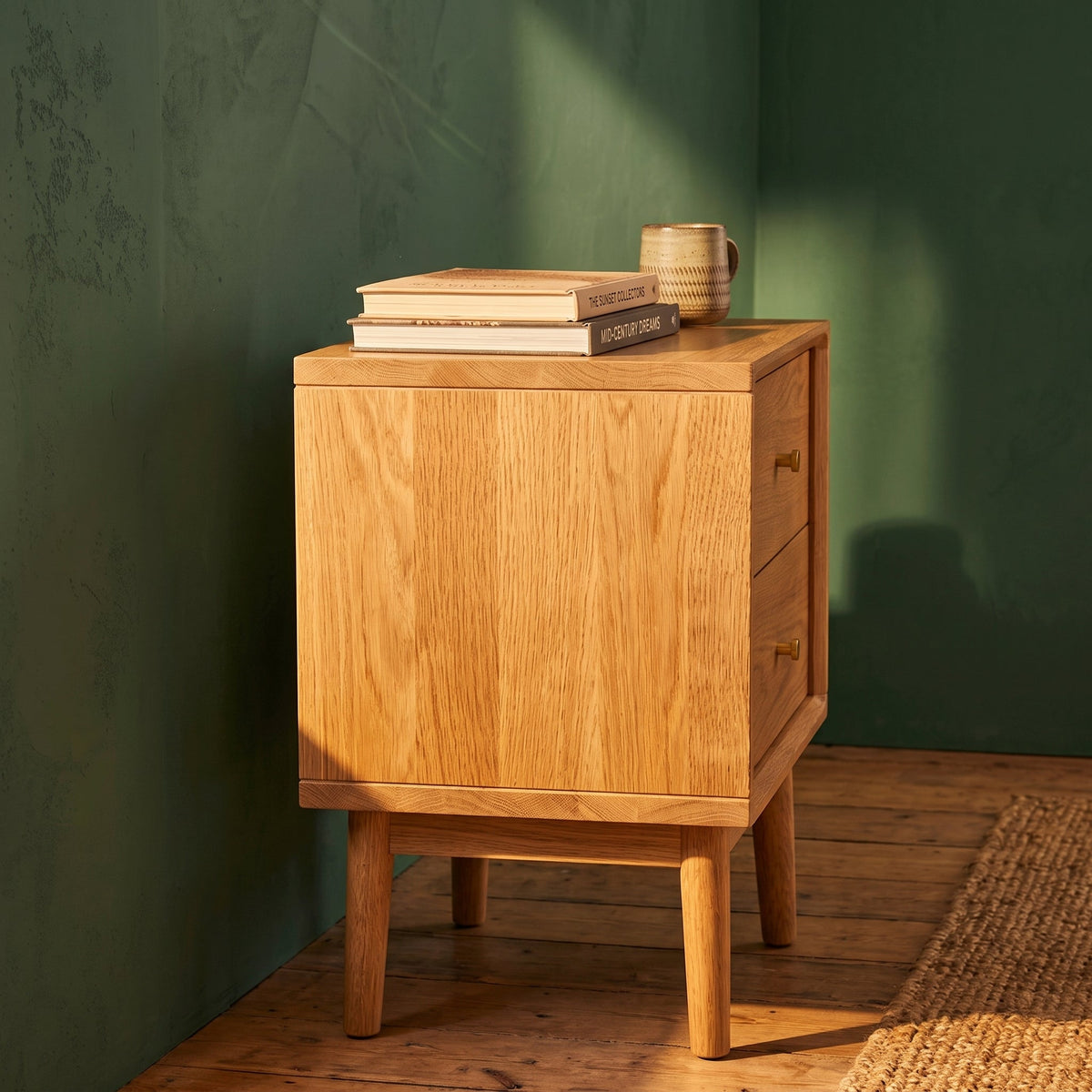Wright Oak Bedside Table - Image 3