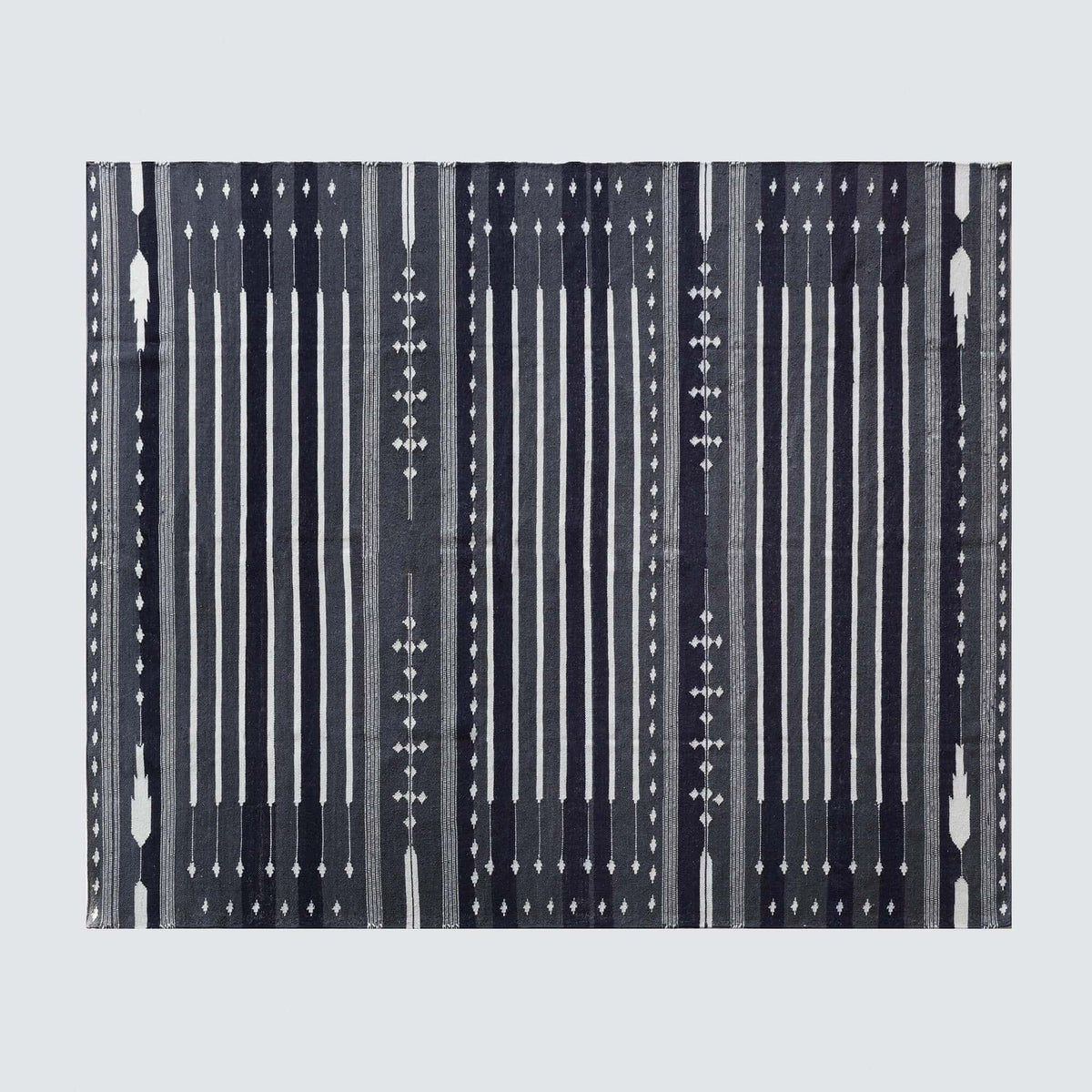 Sundari Handwoven Area Rug - Image 6