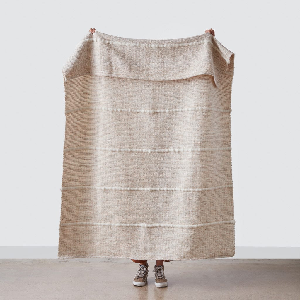 Contigo Chunky Wool Throw - Image 2