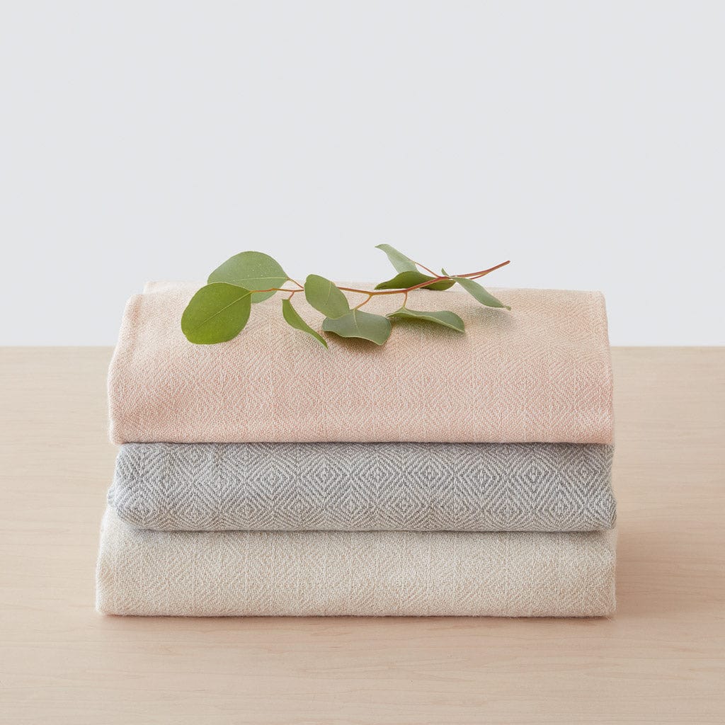 Diamanta Alpaca Throw - Image 17