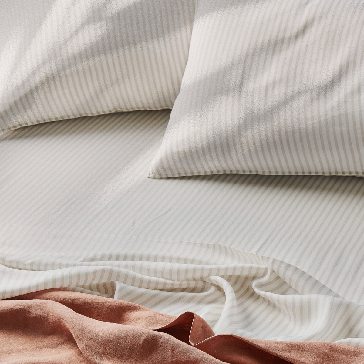 Breeze Sheet Set - Image 25