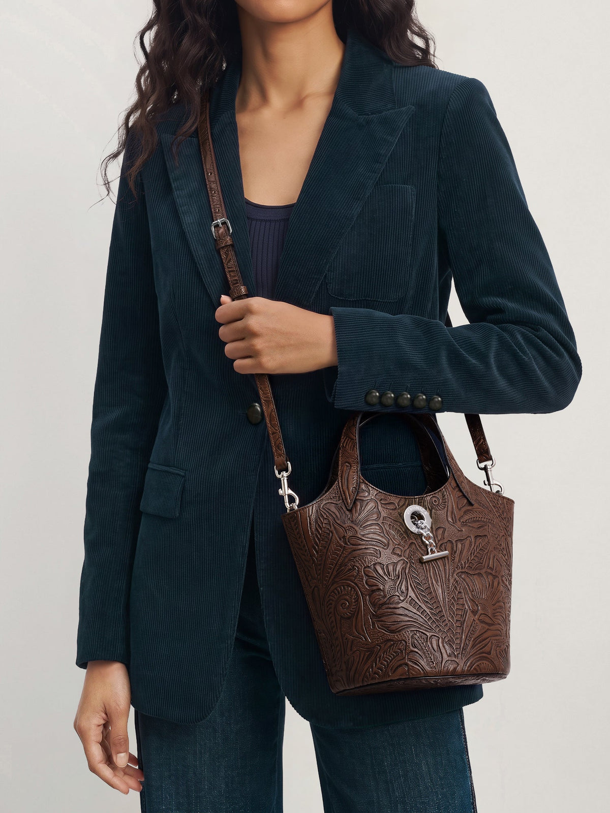 Embossed Anchor Bag - Image 6